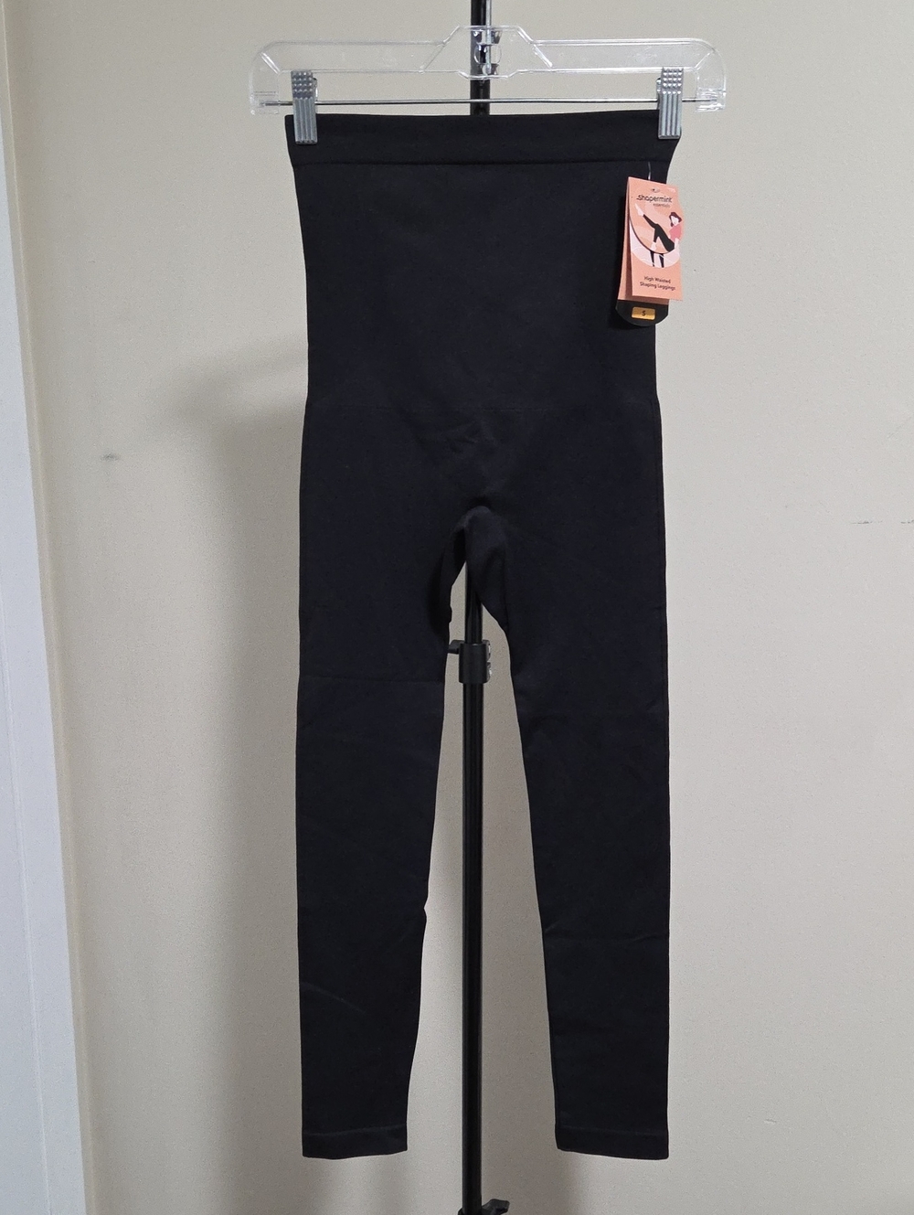 Nwt Essentials Black High-Rise Shaping Leggings